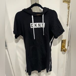 DKNY short sleeve sweatshirt like with a hood